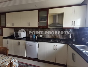 Благоустроенная квартира с мебелью и бытовой техникой в 900 метрах от моря, в живописном районе Аланьи - Нижняя Оба-id-7490-фото-3