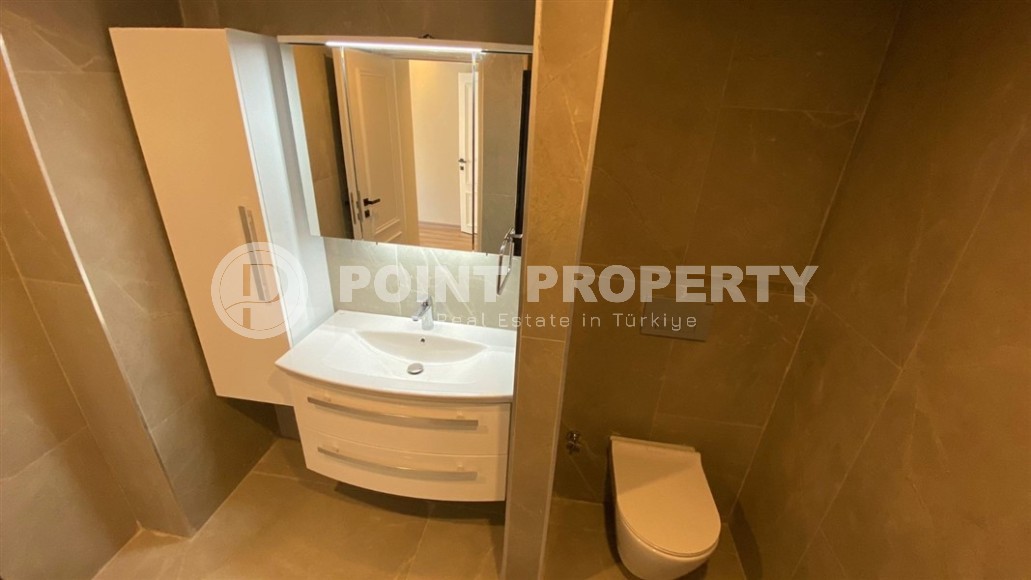 Двухуровневая квартира с качественной чистовой отделкой и полным набором бытовой техники, в 600 метрах от моря-id-7492-фото-19