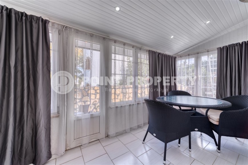 Атмосферная 3-этажная вилла с бассейном и цитрусовым садом, в зеленом, экологически чистом районе Аланьи - Тюрклер-id-7494-фото-8