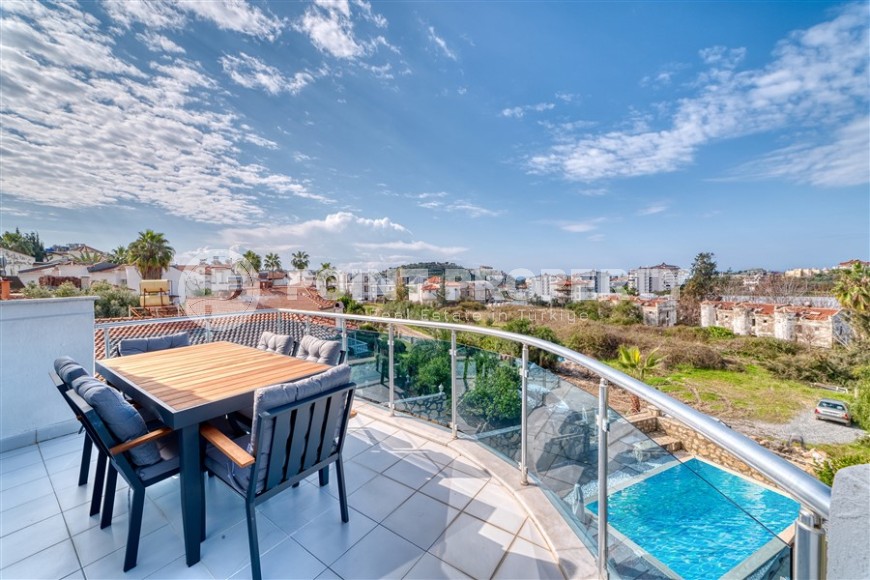 Атмосферная 3-этажная вилла с бассейном и цитрусовым садом, в зеленом, экологически чистом районе Аланьи - Тюрклер-id-7494-фото-20