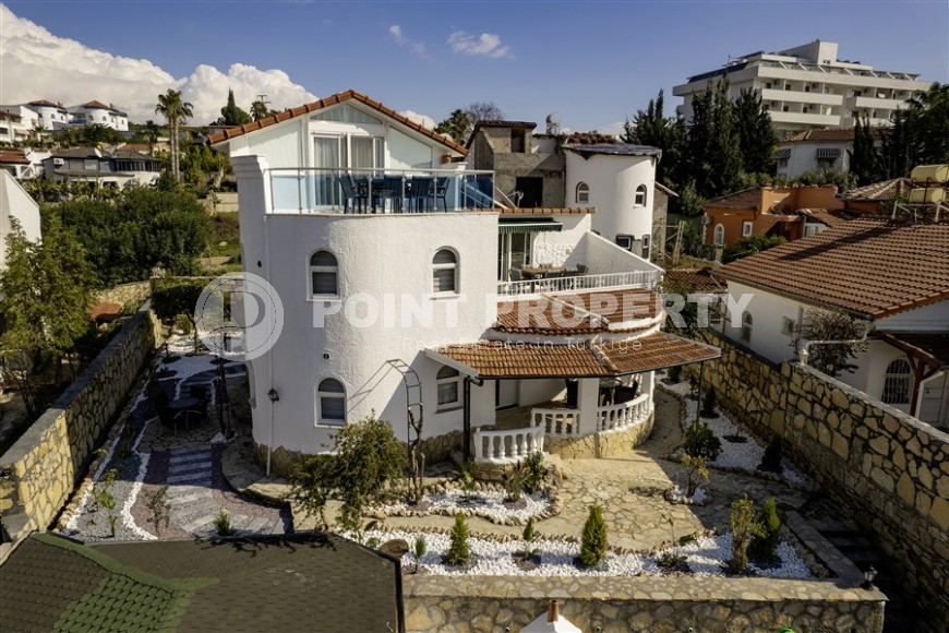 Атмосферная 3-этажная вилла с бассейном и цитрусовым садом, в зеленом, экологически чистом районе Аланьи - Тюрклер-id-7494-фото-28