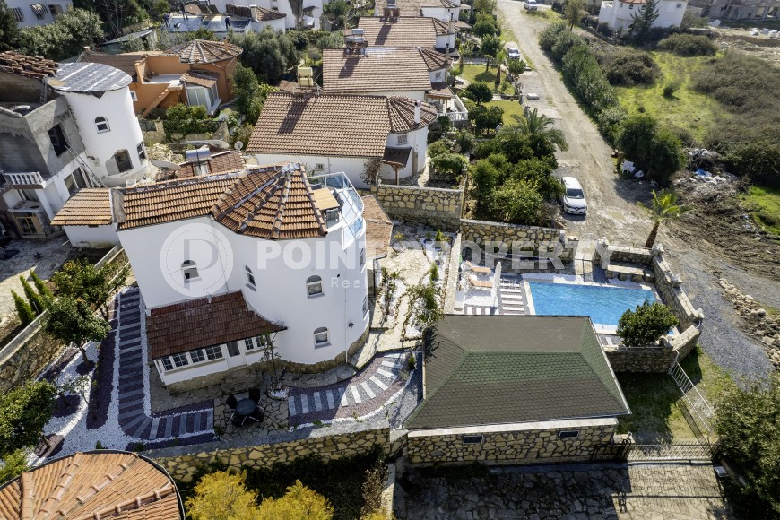 Атмосферная 3-этажная вилла с бассейном и цитрусовым садом, в зеленом, экологически чистом районе Аланьи - Тюрклер-id-7494-фото-31