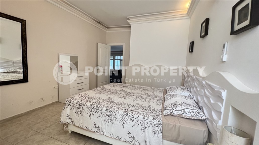 Доступная по цене квартира с мебелью и бытовой техникой в 250 метрах от моря, в центре района Оба-id-7496-фото-5