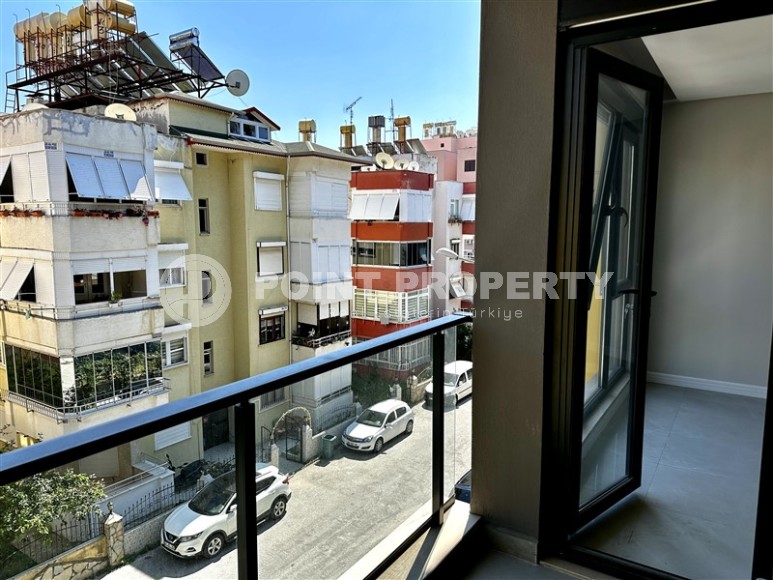 Новая квартира с качественной чистовой отделкой и полным набором бытовой техники, на 2-м этаже в резиденции премиум класса, введенной в эксплуатацию в 2023 году-id-7500-фото-8