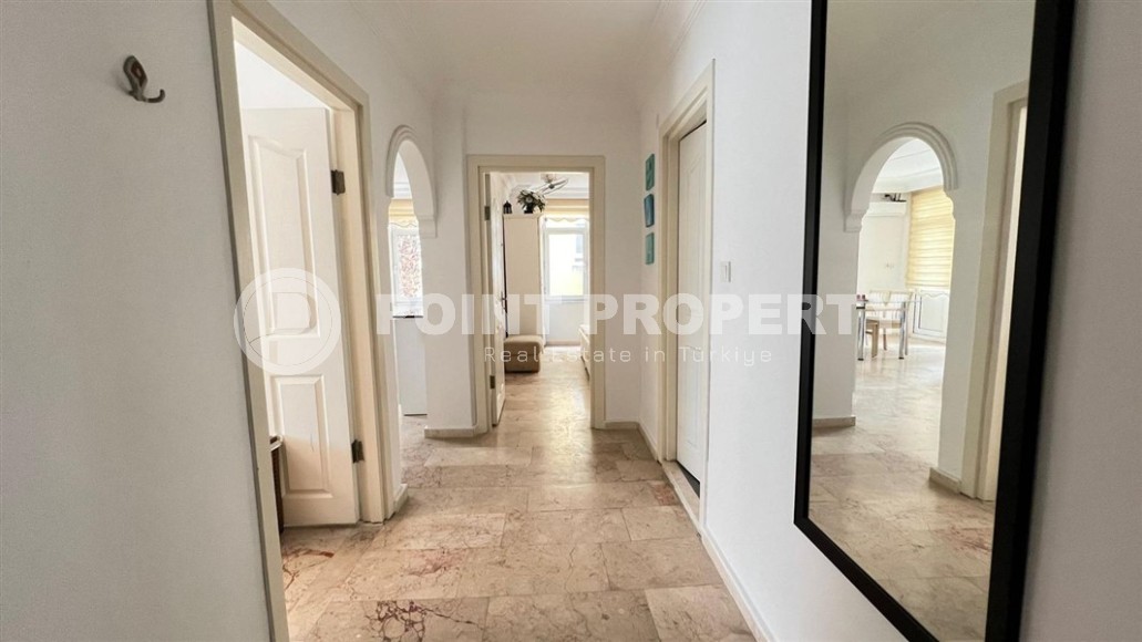 Готовая к проживанию квартира 2+1 в 50 метрах от пляжа, в центре популярного района Аланьи - Нижняя Оба-id-7501-фото-5