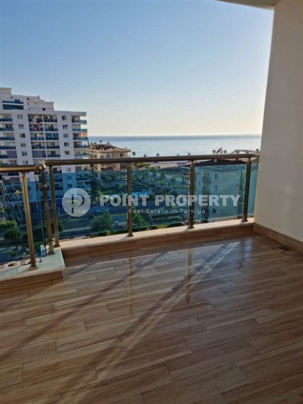 Просторная квартира 1+1, общей площадью 70 м2, на 8-м этаже в центре современного района Аланьи - Махмутлар-id-7502-фото-10