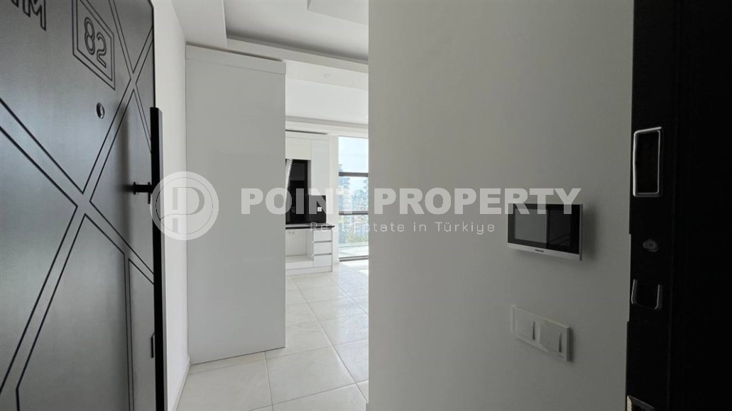 Небольшая новая квартира с чистовой отделкой, в 650 метрах от моря, в центре современного района Аланьи - Махмутлар-id-7507-фото-7