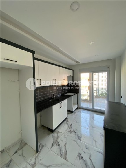 Inexpensive new apartment 1100 meters from the sea, in a promising area of Alanya - Avsallar-id-7509-photo-4