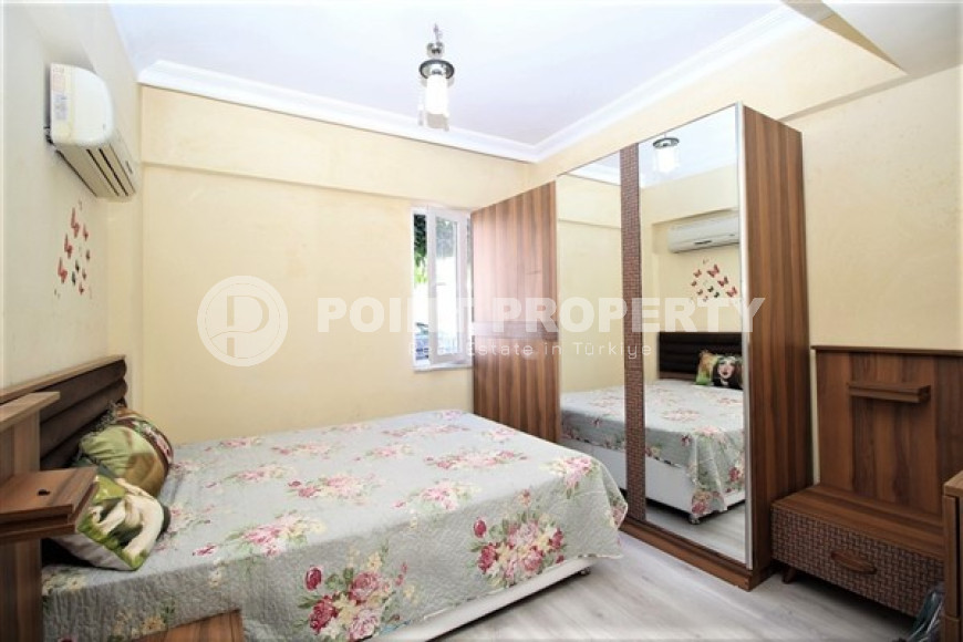 Alanya center: four-room apartment, 140m², in a complex with a swimming pool, 50m from the sea-id-1579-photo-8