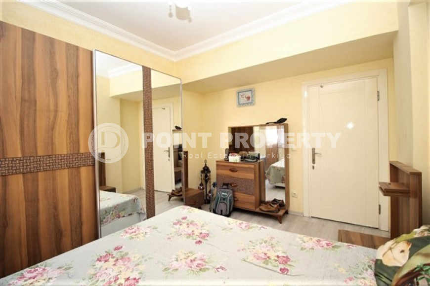 Alanya center: four-room apartment, 140m², in a complex with a swimming pool, 50m from the sea-id-1579-photo-9