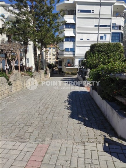 Premium class investment project with a location 50 meters from the Mediterranean Sea, the center of Alanya-id-3478-photo-11