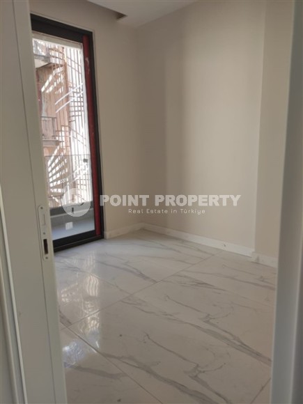 Premium class investment project with a location 50 meters from the Mediterranean Sea, the center of Alanya-id-3478-photo-15