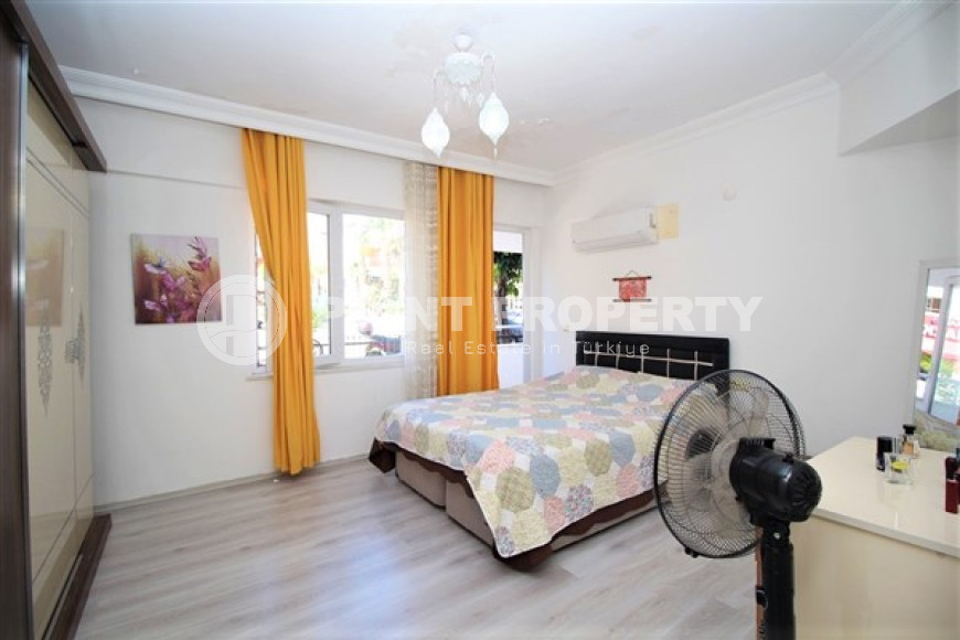 Alanya center: four-room apartment, 140m², in a complex with a swimming pool, 50m from the sea-id-1579-photo-10