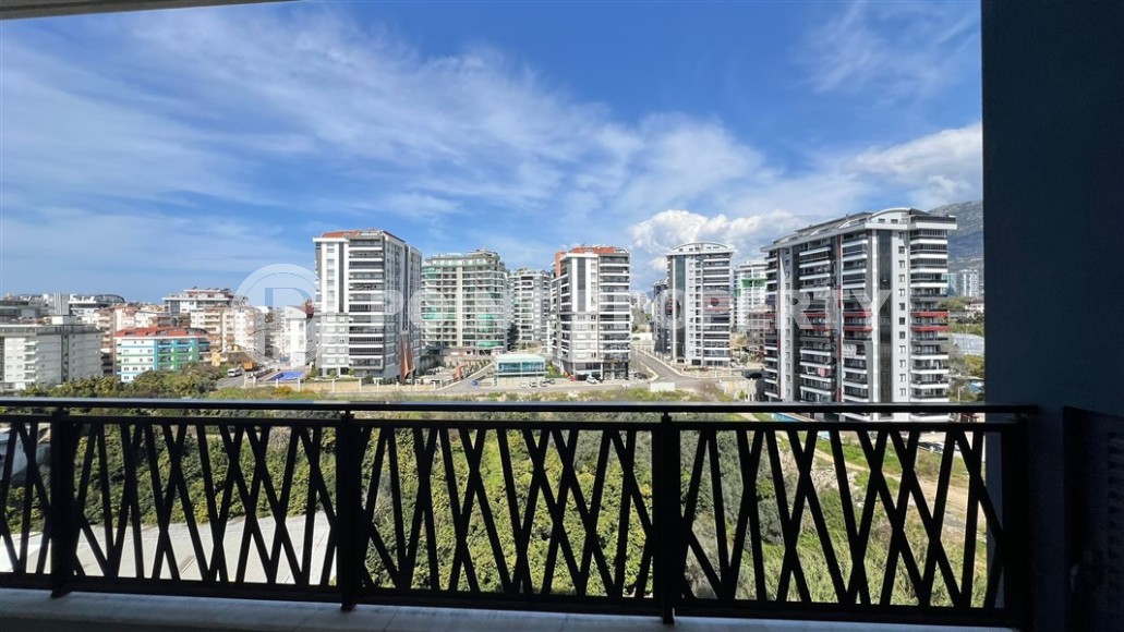 New apartment in a luxury residential complex with a “city within a city” infrastructure, in the center of the modern area of Alanya - Mahmutlar-id-7516-photo-7