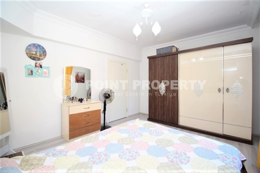 Alanya center: four-room apartment, 140m², in a complex with a swimming pool, 50m from the sea-id-1579-photo-11