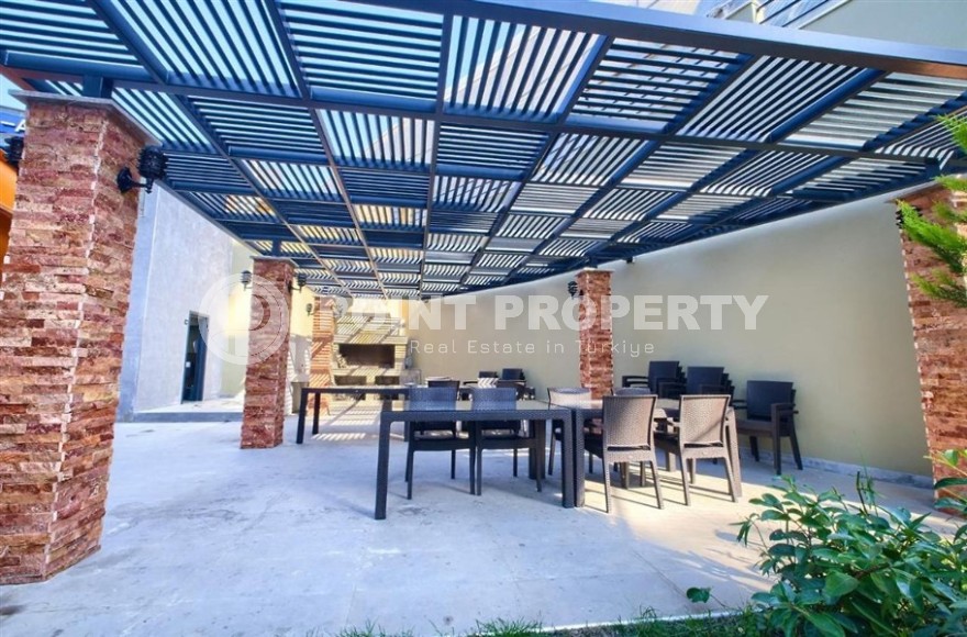 New apartment in a luxury residential complex with a “city within a city” infrastructure, in the center of the modern area of Alanya - Mahmutlar-id-7516-photo-24