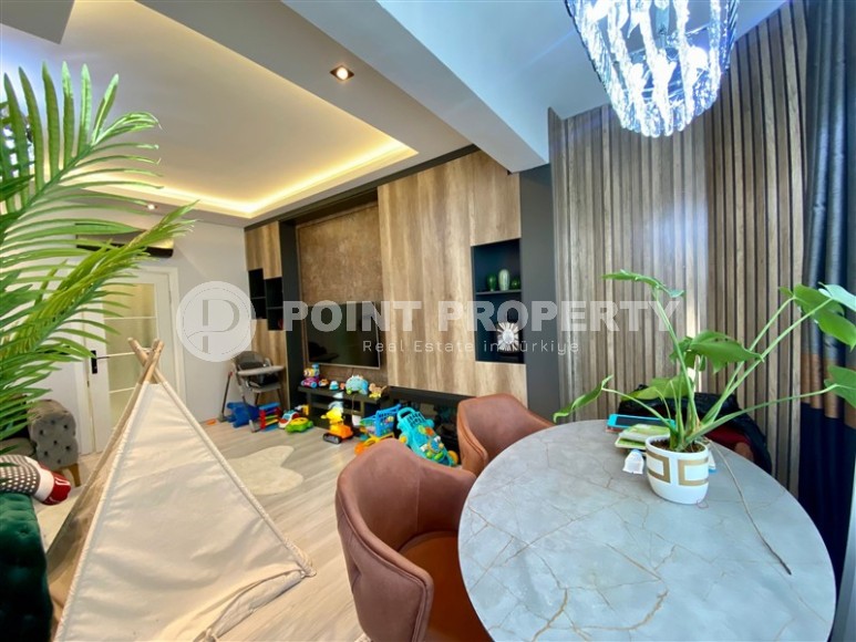 Квартира 2+1 с отдельной кухней и просторным застекленным балконом, в 750 метрах от моря-id-7518-фото-4