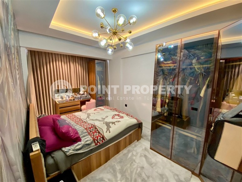 Квартира 2+1 с отдельной кухней и просторным застекленным балконом, в 750 метрах от моря-id-7518-фото-6