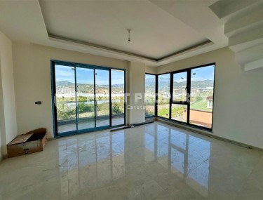 Панорамная квартира с видом на море и горы, на 5-м этаже с мансардой в спокойном районе Аланьи - Демирташ-id-7519-фото-4