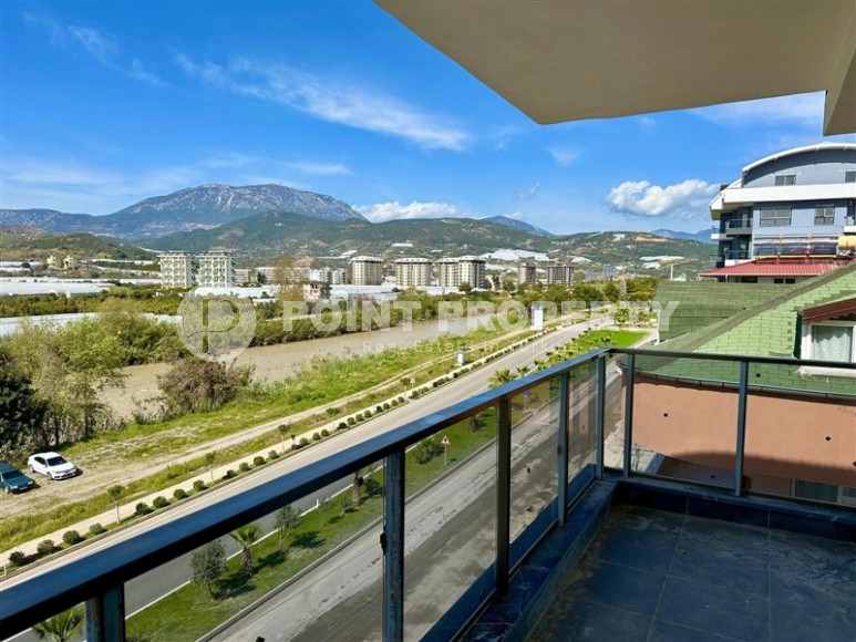 Панорамная квартира с видом на море и горы, на 5-м этаже с мансардой в спокойном районе Аланьи - Демирташ-id-7519-фото-11