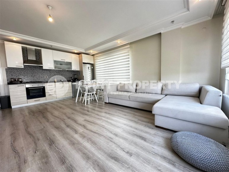 Modern 2+1 apartment with new renovation, comfortable furniture and all necessary appliances, 900 meters from the sea-id-7532-photo-1