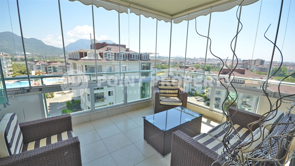 Панорамная двухуровневая квартира на 4-м этаже с мансардой, в жилом комплексе с богатой внутренней инфраструктурой-id-7533-фото-15