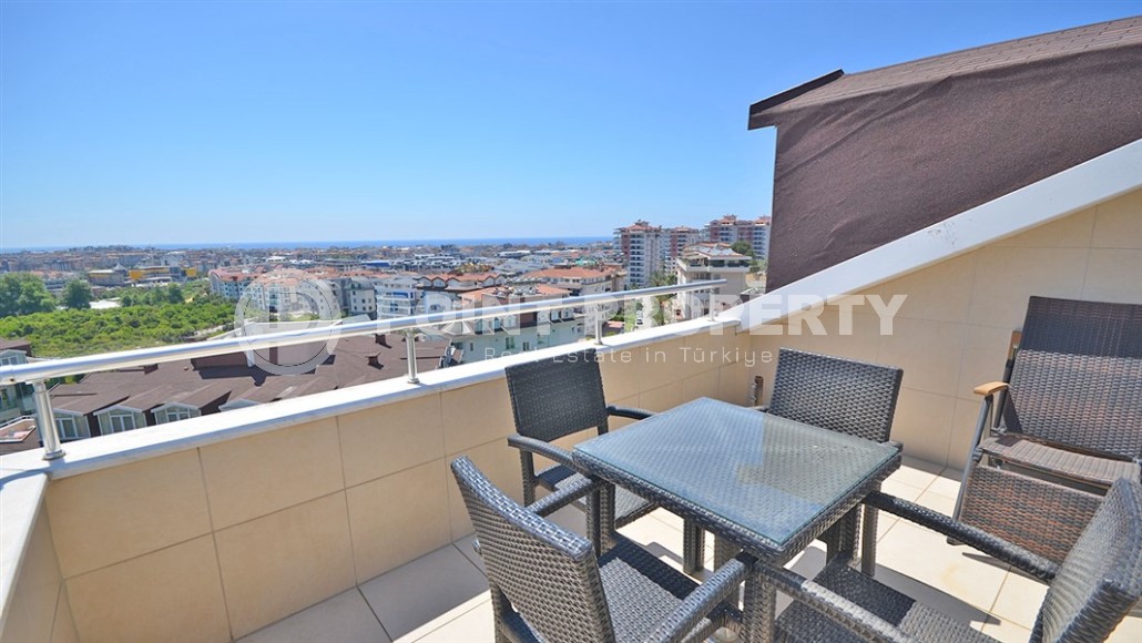 Панорамная двухуровневая квартира на 4-м этаже с мансардой, в жилом комплексе с богатой внутренней инфраструктурой-id-7533-фото-17