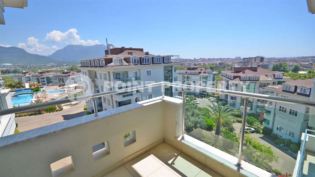 Панорамная двухуровневая квартира на 4-м этаже с мансардой, в жилом комплексе с богатой внутренней инфраструктурой-id-7533-фото-19