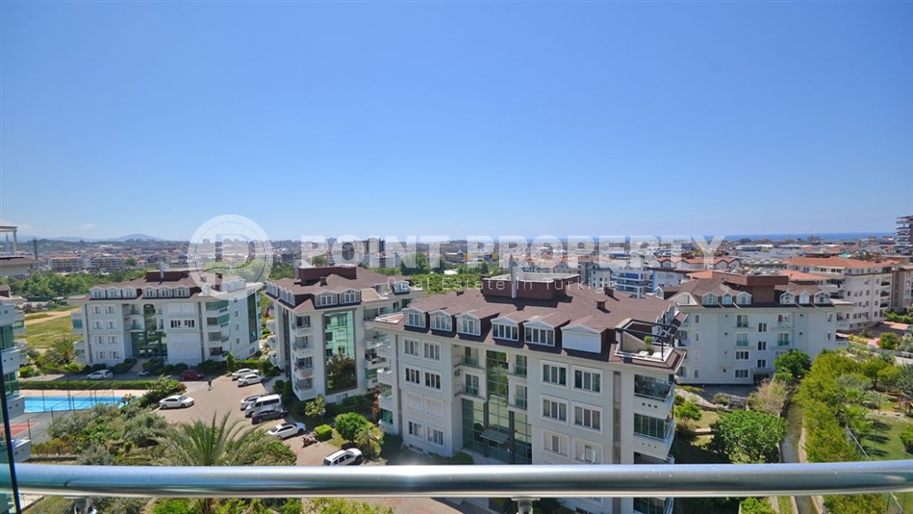 Панорамная двухуровневая квартира на 4-м этаже с мансардой, в жилом комплексе с богатой внутренней инфраструктурой-id-7533-фото-21