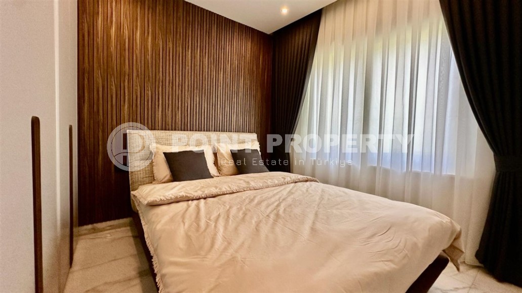 Small comfortable apartment with a private garden, in a new residential complex with hotel infrastructure-id-7534-photo-5