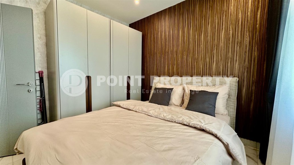 Small comfortable apartment with a private garden, in a new residential complex with hotel infrastructure-id-7534-photo-6