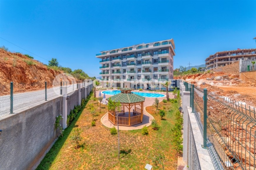 Small comfortable apartment with a private garden, in a new residential complex with hotel infrastructure-id-7534-photo-18