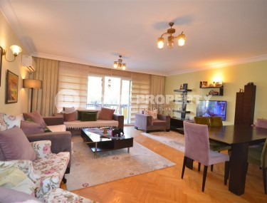 Просторная квартира 3+1 в центре Аланьи с возможностью получения гражданства Турции-id-7535-фото-2