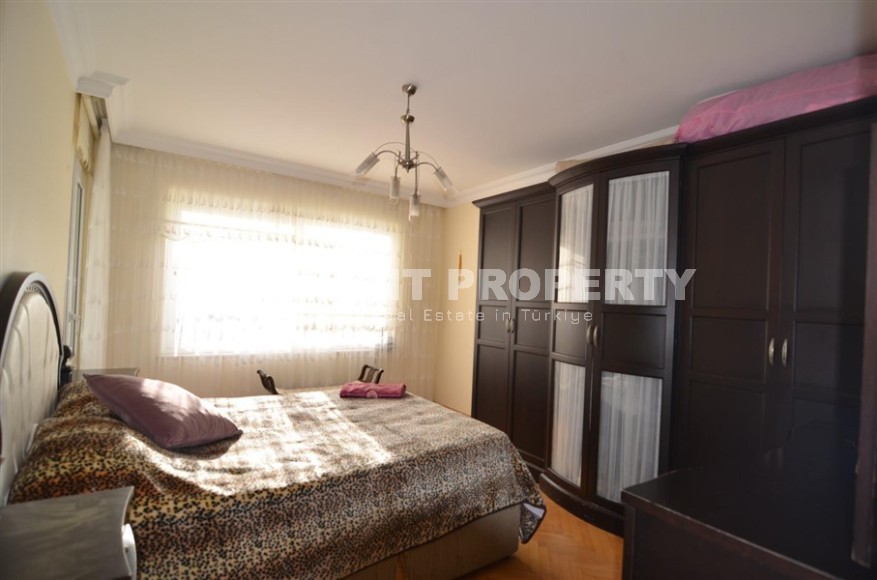 Просторная квартира 3+1 в центре Аланьи с возможностью получения гражданства Турции-id-7535-фото-8