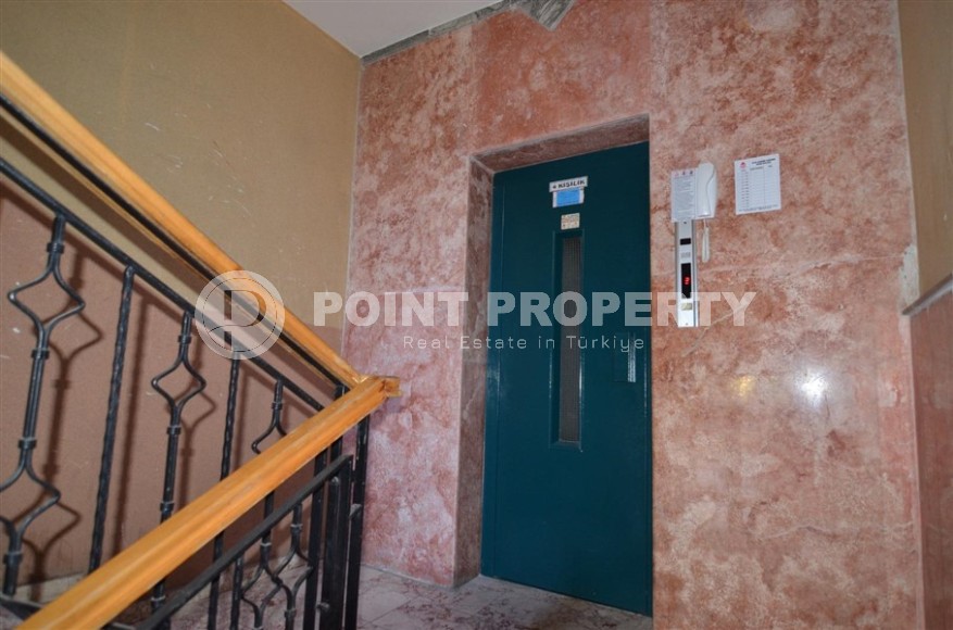 Просторная квартира 3+1 в центре Аланьи с возможностью получения гражданства Турции-id-7535-фото-19