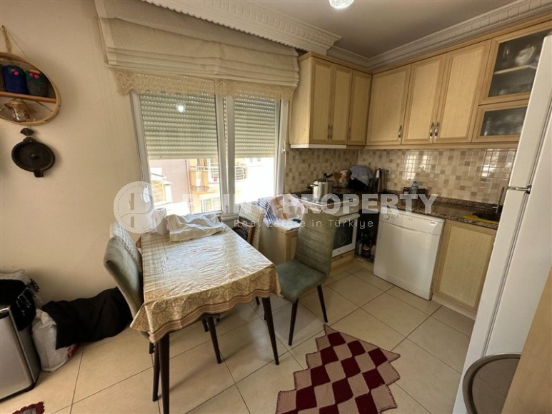 Large two-level apartment 4+1, with a total area of 285 m2, in the center of the modern area of Alanya - Cikcilli-id-7536-photo-5