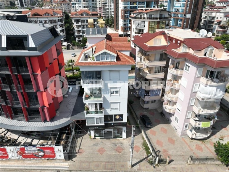 Large two-level apartment 4+1, with a total area of 285 m2, in the center of the modern area of Alanya - Cikcilli-id-7536-photo-19