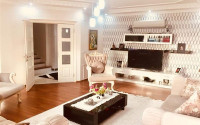 Spacious five-bedroom penthouse, 300m², in the center of Alanya, Buykhasbahce district.-id-1582-photo-6