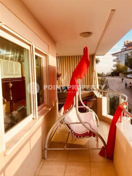 Spacious five-bedroom penthouse, 300m², in the center of Alanya, Buykhasbahce district.-id-1582-photo-11