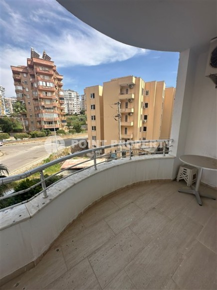 Уютная квартира с приятным светлым интерьером в 400 метрах от моря, в центре живописного районе Аланьи - Тосмур-id-7545-фото-11