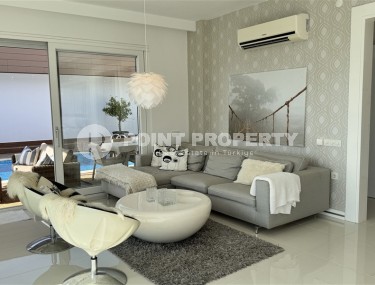 Modern two-storey villa 3+1 with a swimming pool and a garden, in a comfortable complex built in 2015-id-7552-photo-1