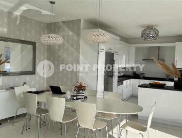 Современная двухэтажная вилла 3+1 с бассейном и садом, в комфортабельном комплексе, построенном в 2015 году-id-7552-фото-3