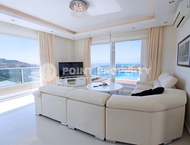 Панорамная вилла с инфинити бассейном и ухоженным зеленым садом, в пяти километрах от моря-id-7553-фото-4