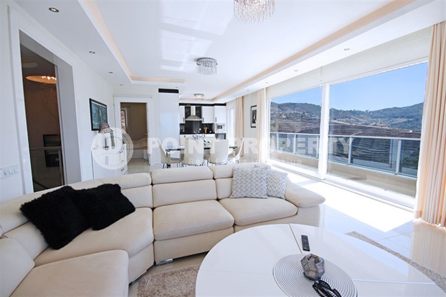 Панорамная вилла с инфинити бассейном и ухоженным зеленым садом, в пяти километрах от моря-id-7553-фото-2