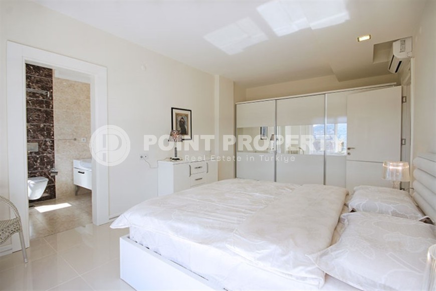 Панорамная вилла с инфинити бассейном и ухоженным зеленым садом, в пяти километрах от моря-id-7553-фото-12