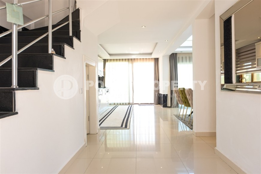 Просторная, современная вилла с панорамным видом на море и зеленые сады, в спокойном районе Аланьи - Каргыджак-id-7554-фото-11