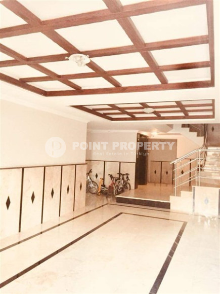 Spacious five-bedroom penthouse, 300m², in the center of Alanya, Buykhasbahce district.-id-1582-photo-33