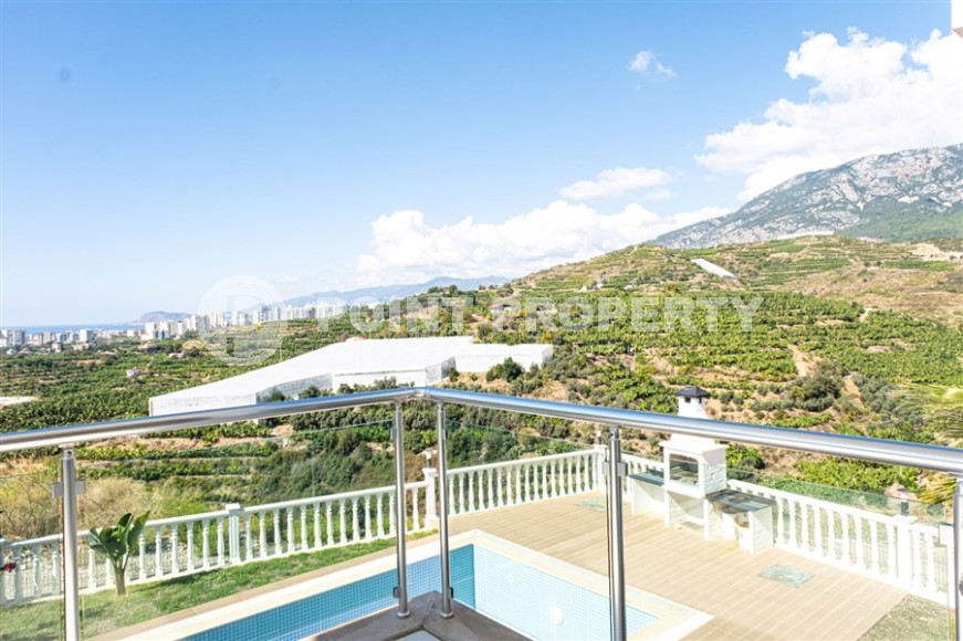 Просторная, современная вилла с панорамным видом на море и зеленые сады, в спокойном районе Аланьи - Каргыджак-id-7554-фото-23