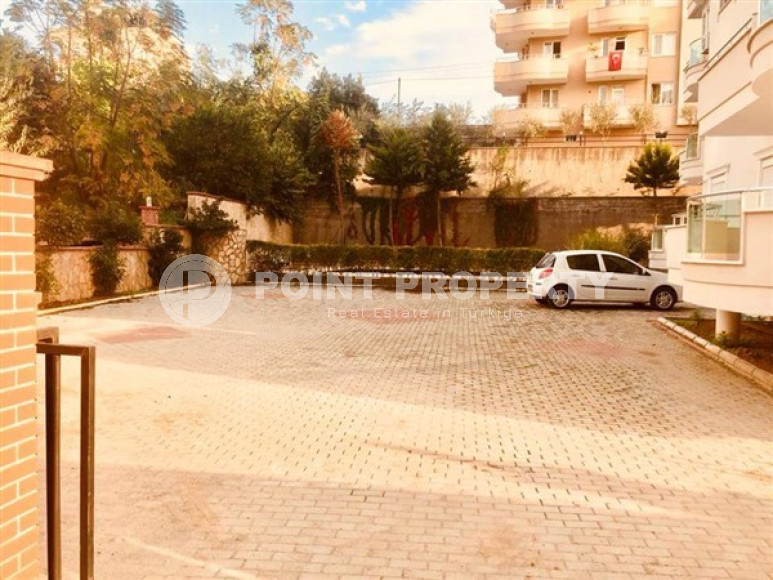 Spacious five-bedroom penthouse, 300m², in the center of Alanya, Buykhasbahce district.-id-1582-photo-35