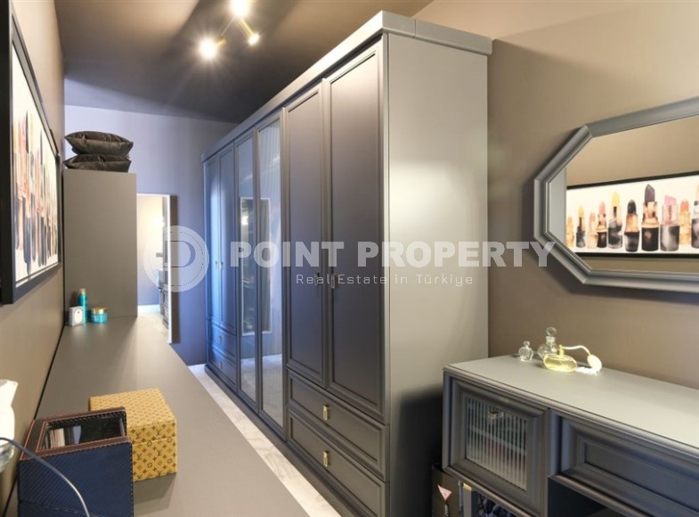 Villa built in 2007 with a new designer renovation, in the modern area of Alanya - Mahmutlar-id-7559-photo-15